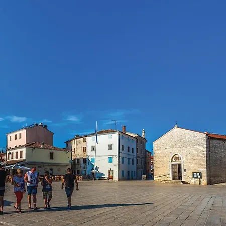 Peroj Ii Apartamento *