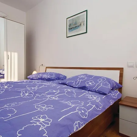 Apartamento Peroj Ii *